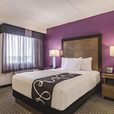 La Quinta By Wyndham Warwick Providence Airport Hotel Eksteriør billede