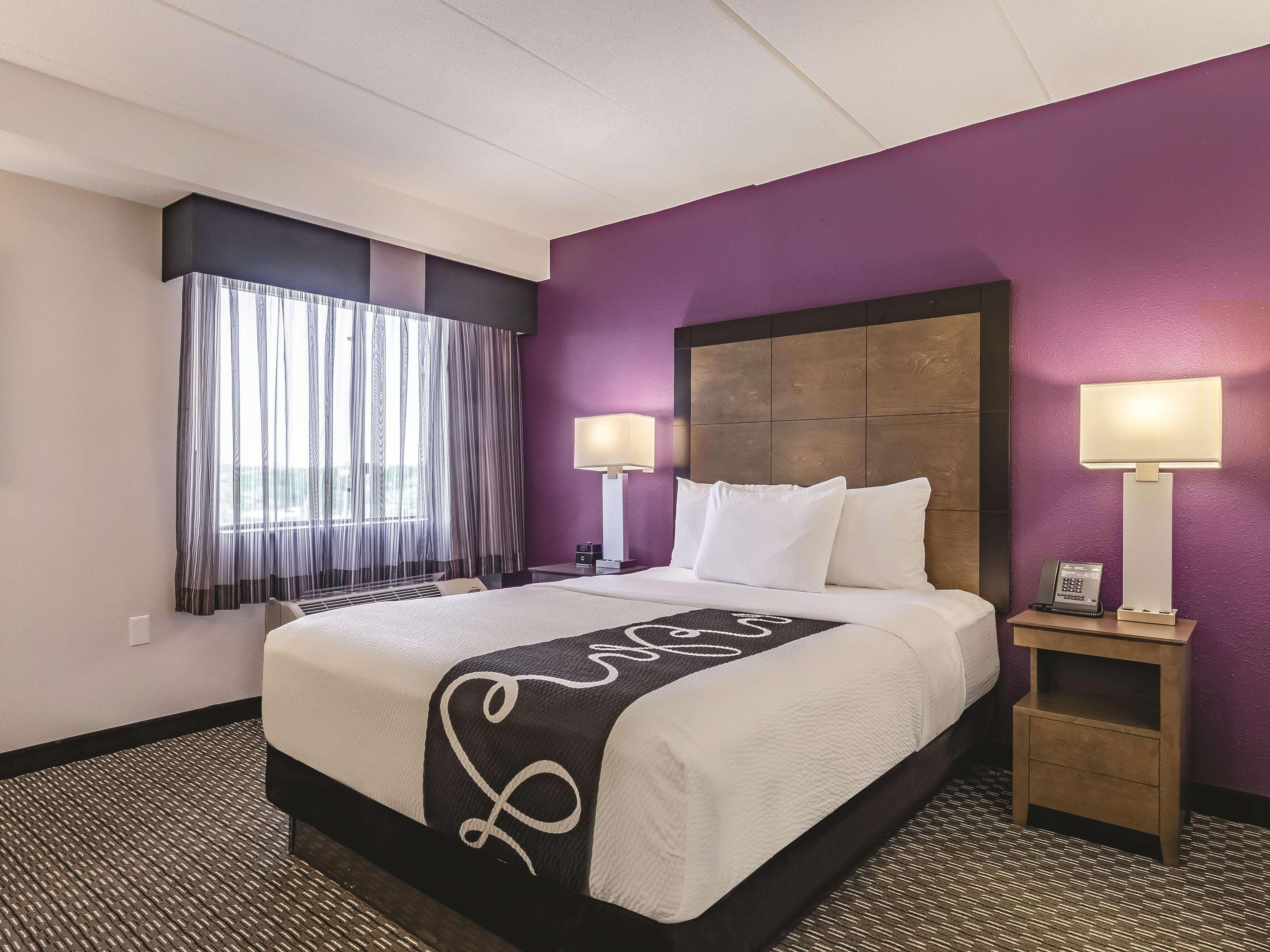 La Quinta By Wyndham Warwick Providence Airport Hotel Eksteriør billede