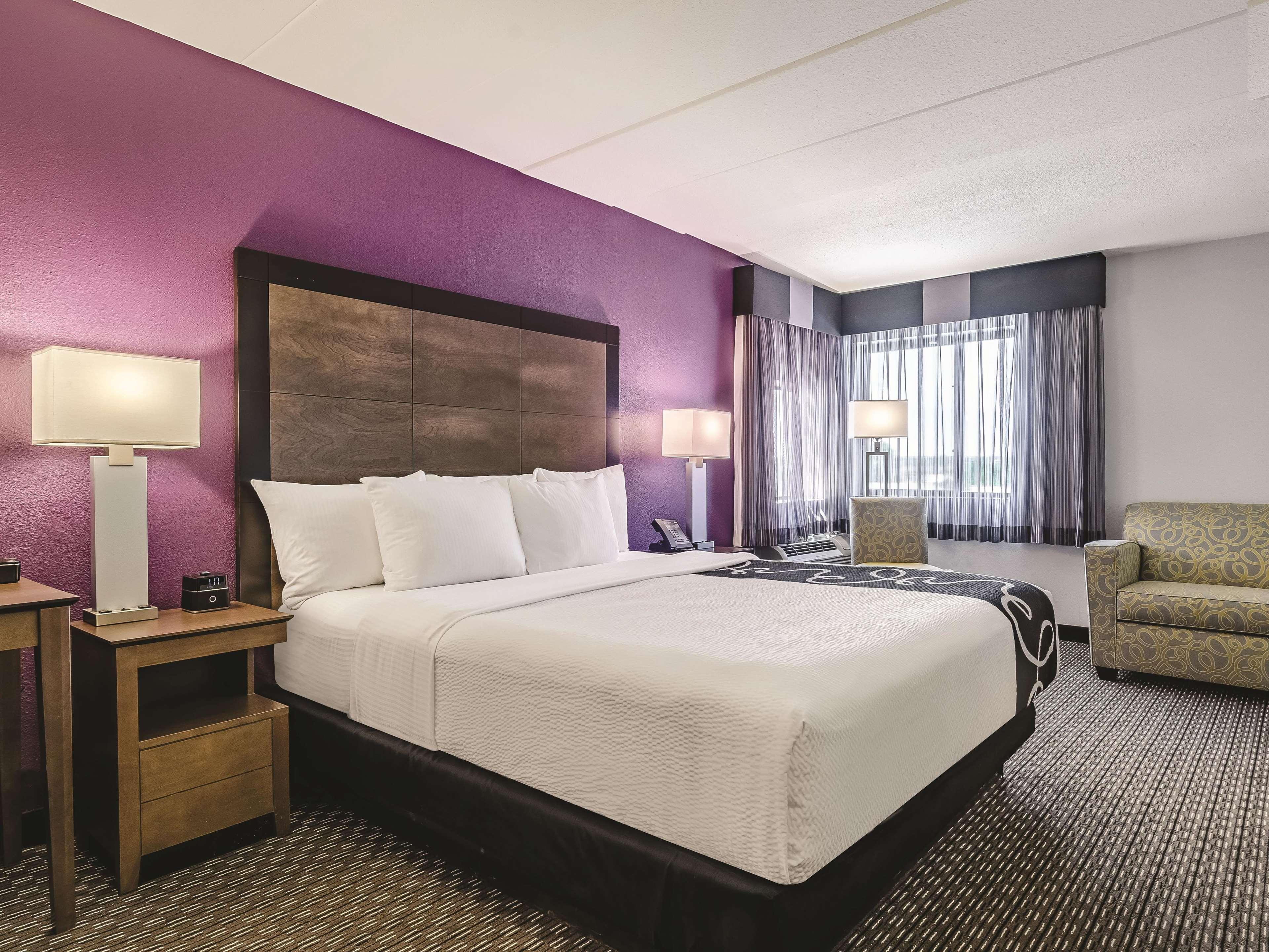 La Quinta By Wyndham Warwick Providence Airport Hotel Eksteriør billede