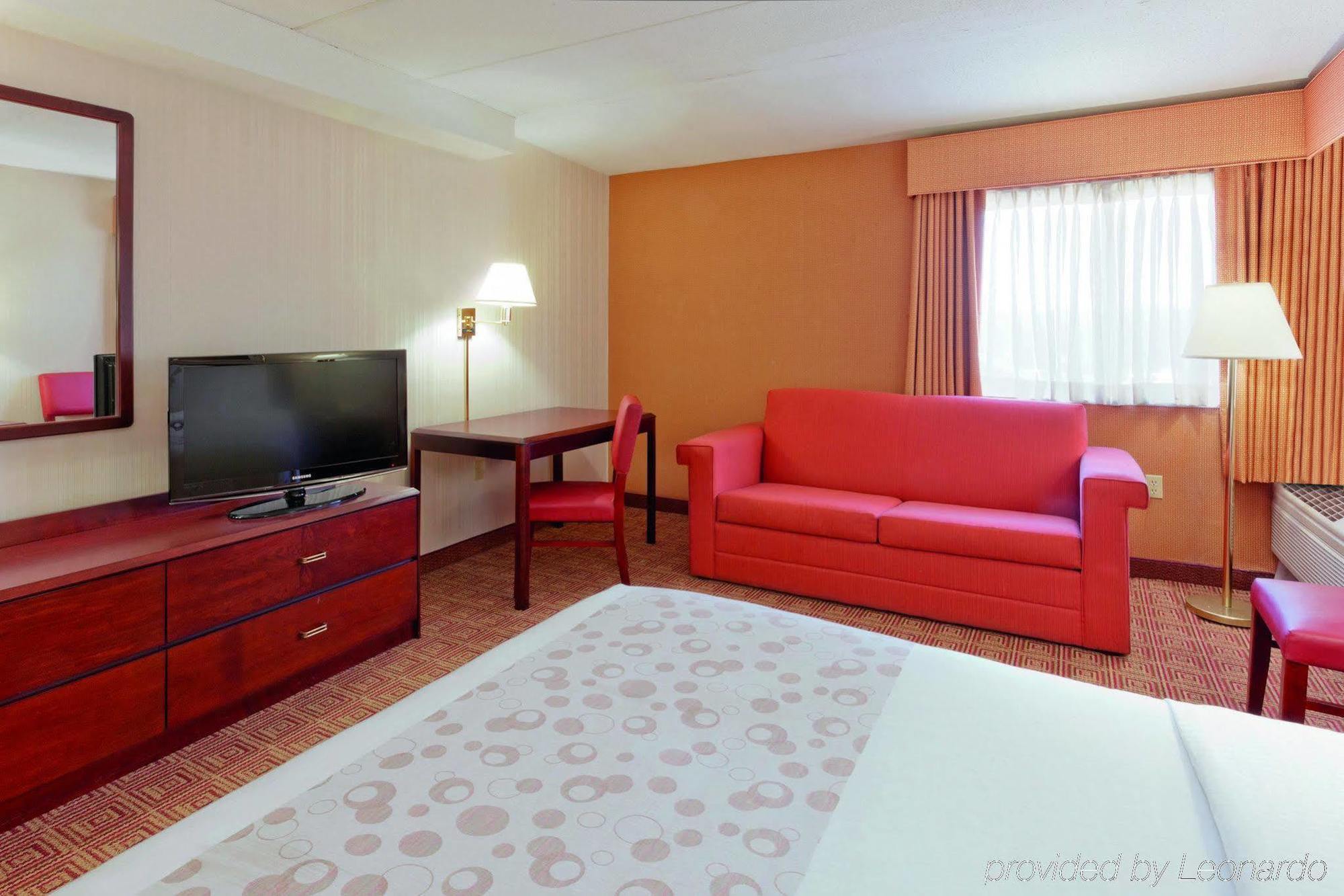 La Quinta By Wyndham Warwick Providence Airport Hotel Eksteriør billede