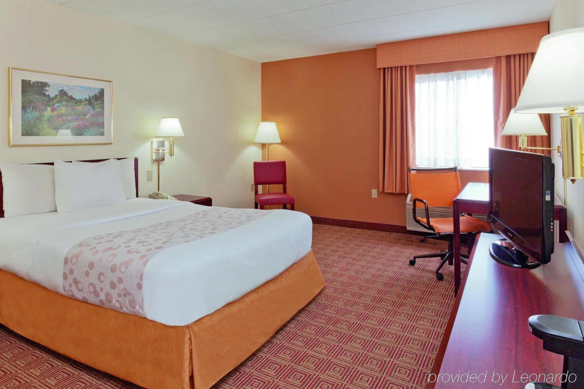 La Quinta By Wyndham Warwick Providence Airport Hotel Eksteriør billede