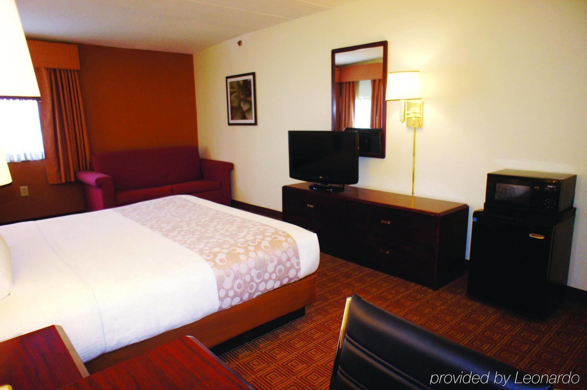 La Quinta By Wyndham Warwick Providence Airport Hotel Eksteriør billede