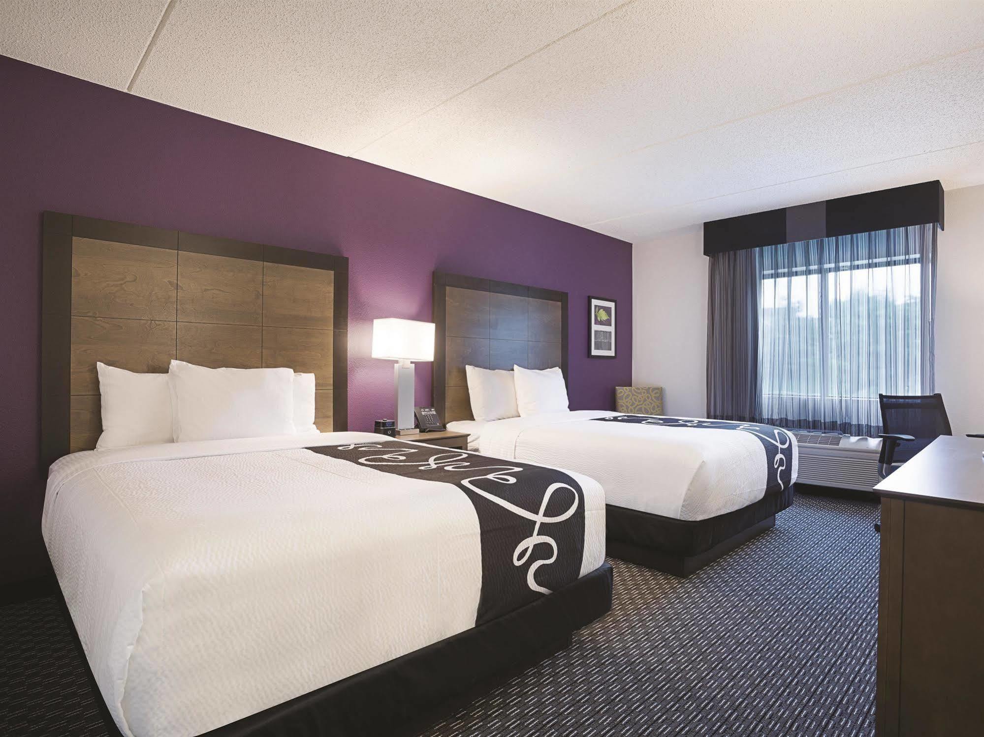 La Quinta By Wyndham Warwick Providence Airport Hotel Eksteriør billede