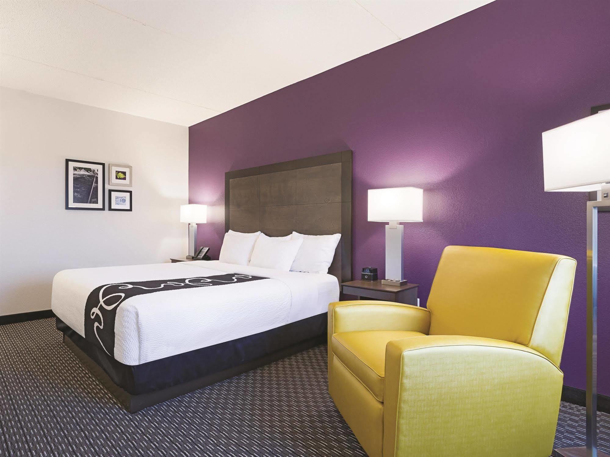 La Quinta By Wyndham Warwick Providence Airport Hotel Eksteriør billede